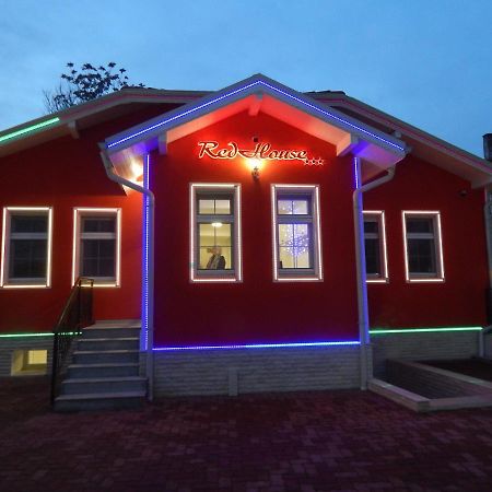 Red House Hotel Kyustendil Ngoại thất bức ảnh